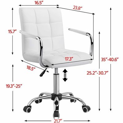 Chaise de bureau en cuir réglable, parfaite pour un environnement de travail moderne et élégant.