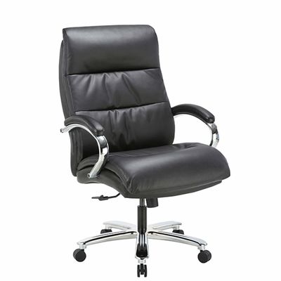 Chaise de bureau ergonomique à finition directement frottée à l'huile avec dos en maille et bras réglable en hauteur