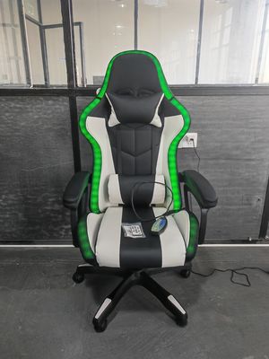 Chaise de massage de jeu en cuir synthétique à couverture amovible avec lumières et haut-parleurs RVB